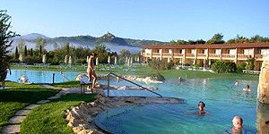 Die Adler Therme in Bagno Vignoni © Brigitte Bonder