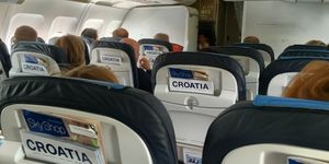 Croatia Airlines Sitzreihen 300